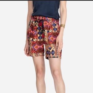 Johnny Was multi colored 100% linen shorts